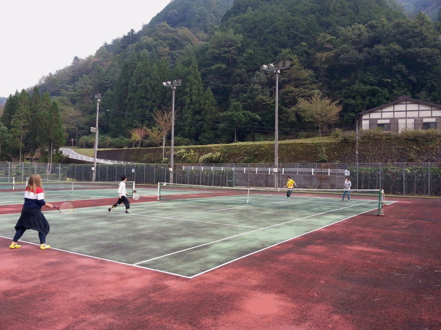 2015年11月17日